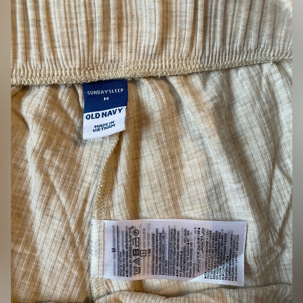 Old Navy Sunday sleep short